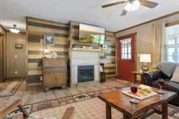 1 BR - A Stone’s Throw - Image 5