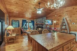 1BR - Moose Lodge - Image 2