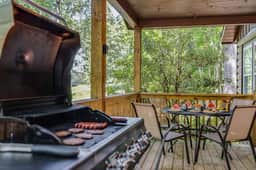 Nestled Inn - Image 3