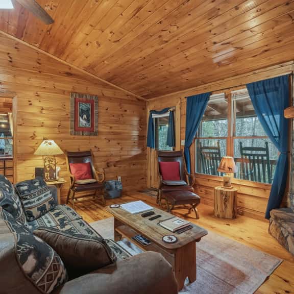 1BR - Moose Lodge - Image 1