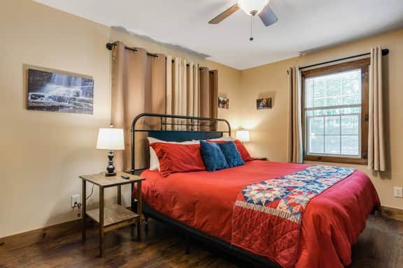 1 BR - Nestled Inn - Image 5